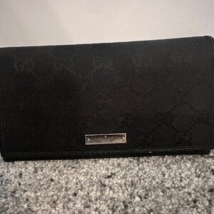 Gucci GG Continental Canvas Wallet